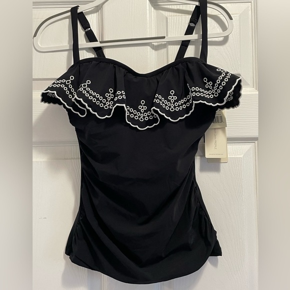 Profile By Gottex Other - NWT Gottex Profile Lola 34 D Cup swim top Black